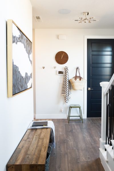 entryway bench